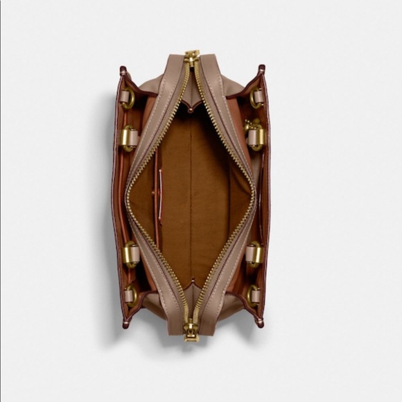 SOLD!! NWT DISNEY X COACH ROGUE 25 WITH MICKEY/MINNIE PATCHES - Picture 5 of 11